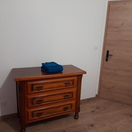 Chambre D'Hote Apartment Courtenay  Bagian luar foto